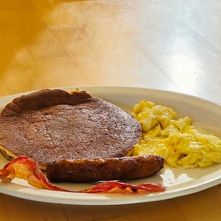 1 Pancake 1 Egg, 1 Bacon & 1 Sausage