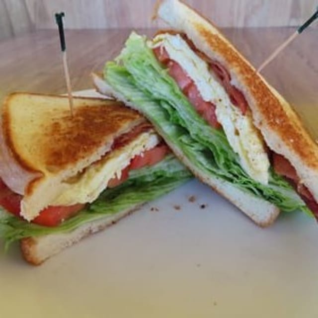 Bacon & Egg Sandwich (BF).