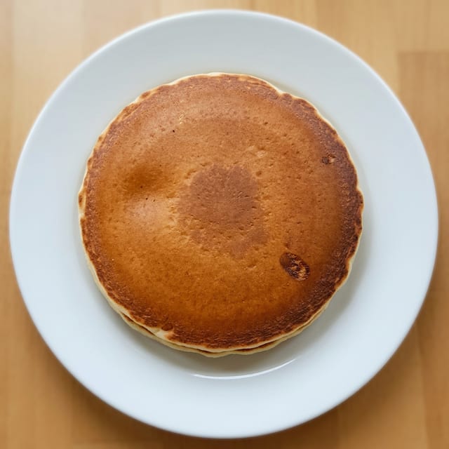Stack Hot Cakes (2 pcs).